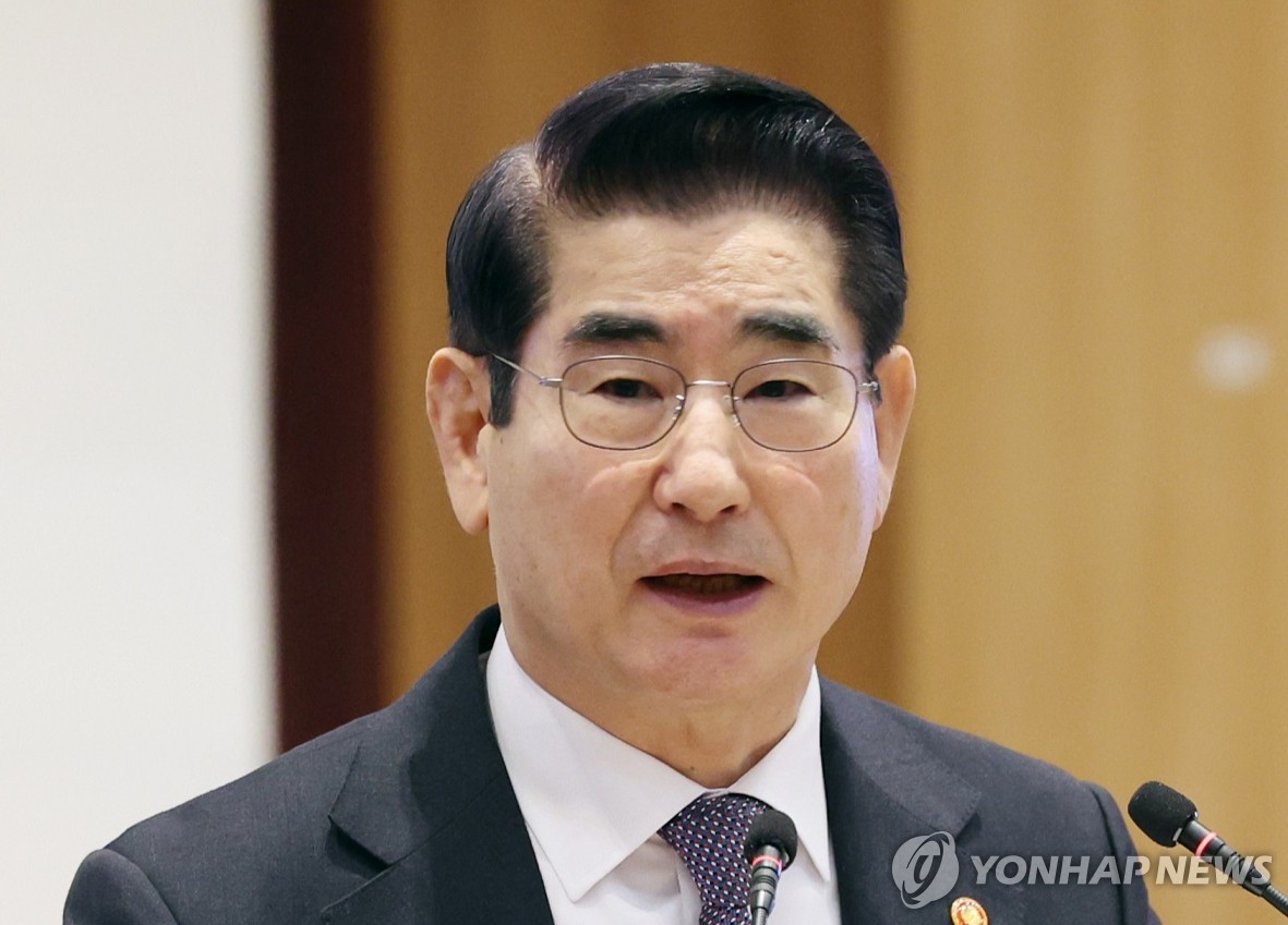 former Defense Minister Kim Yong-hyun