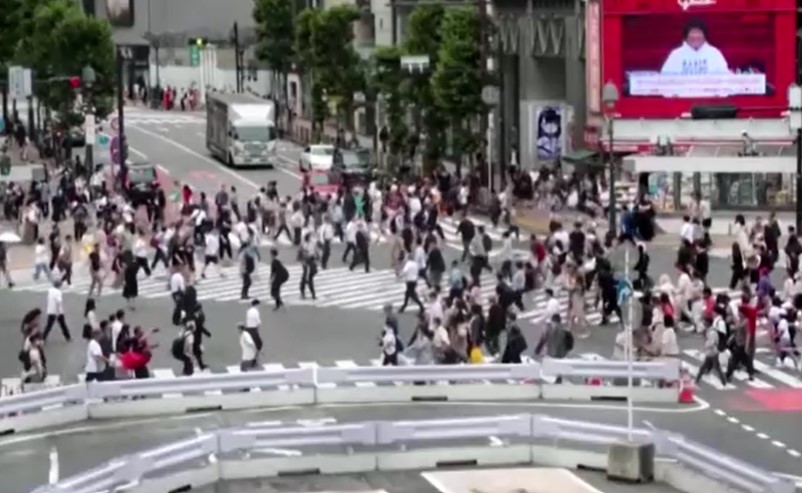 crowd in Shibuya, Tokyo