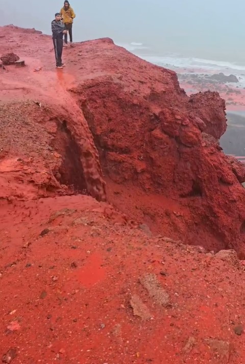 Blood rain in Iran
