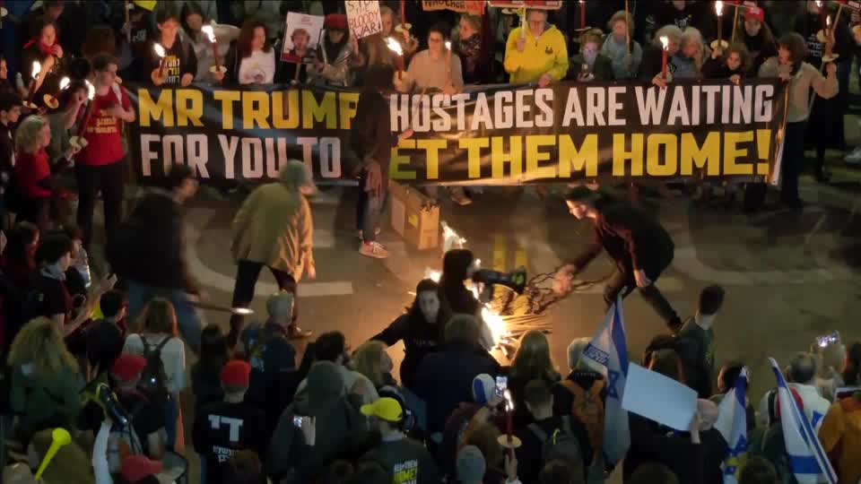 Israelis rally in Tel Aviv for deal with Hamas to release hostages in Gaza