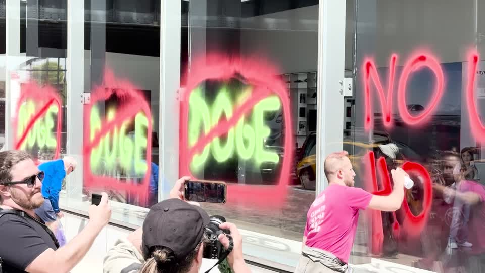 Tesla showroom in Manhattan vandalized with anti-Musk, DOGE graffiti