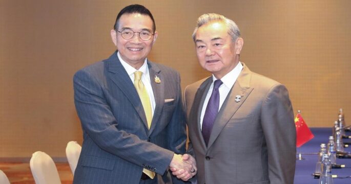 Thai Foreign Minister and Chinese counterpart