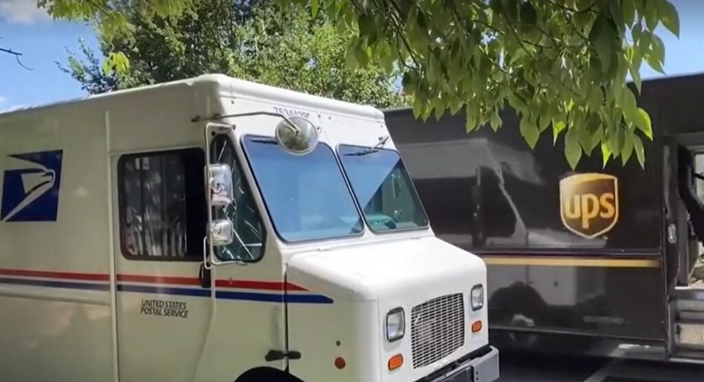 US express service cars