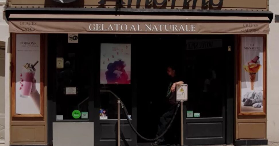 power outage in Cannes forces ice cream shop close