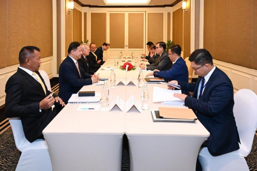 Cambodia and Thailand hold a closed-door meeting ahead of the official meeting of JBC in Phnom Penh