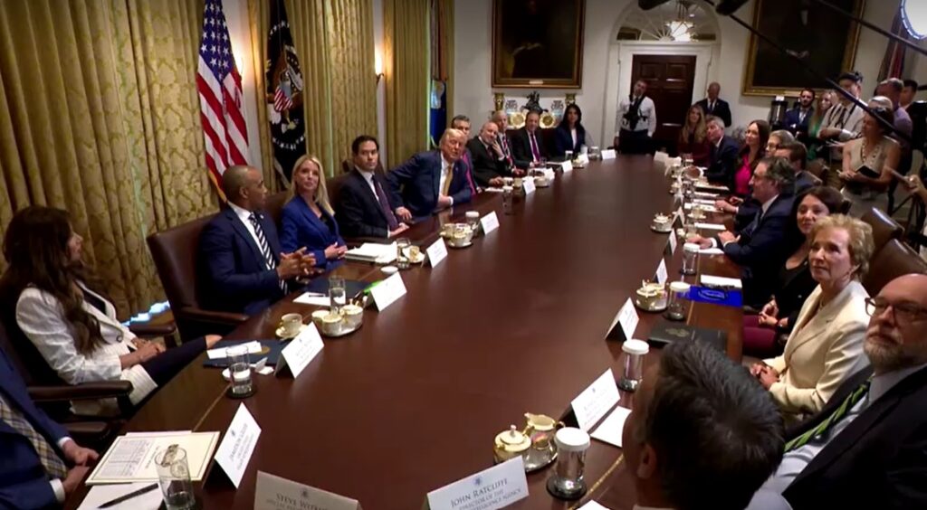 Donald Trump's Cabinet meeting